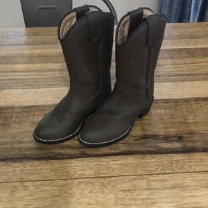 Toddler size 7.5 boots, Durango brand